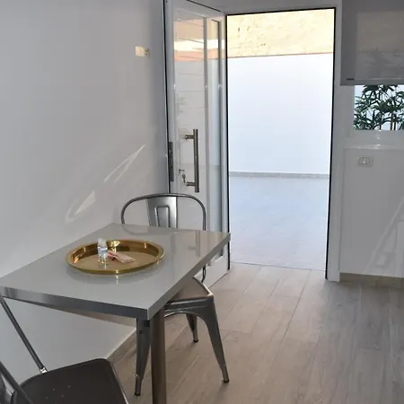 كازا ساباري بيت للعطل