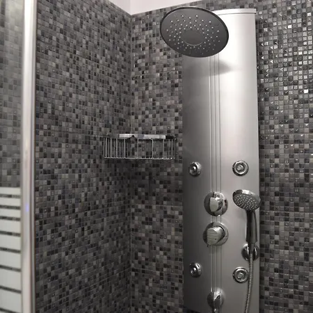 كازا ساباري بيت للعطل