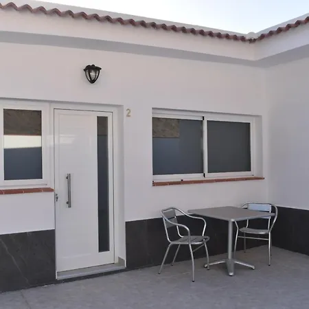 Casa Sabare * Guinea